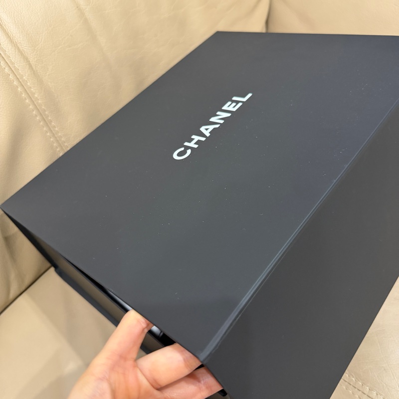 大全配芯片帶膜🈶️購證❤️ #香奈兒 #黑金 牛皮 #青蛙包 #duma #雙肩包-37