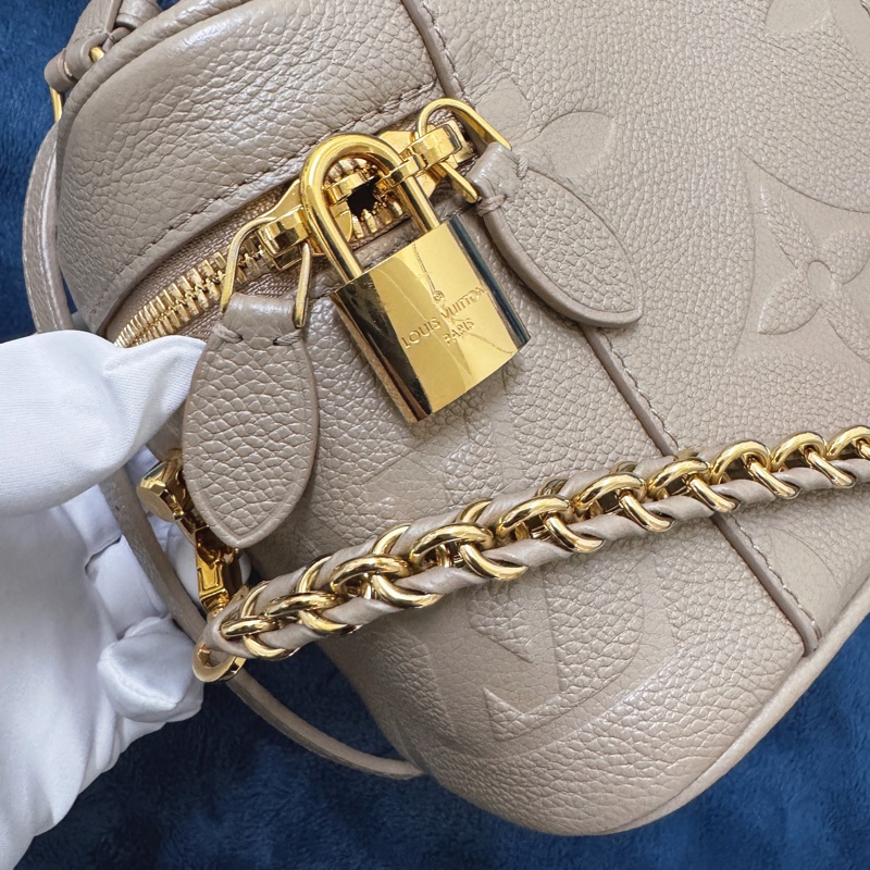 【LOUIS VUITTON 路易威登 大象灰全皮革壓紋化妝箱 Vanity PM 化妝盒】-4