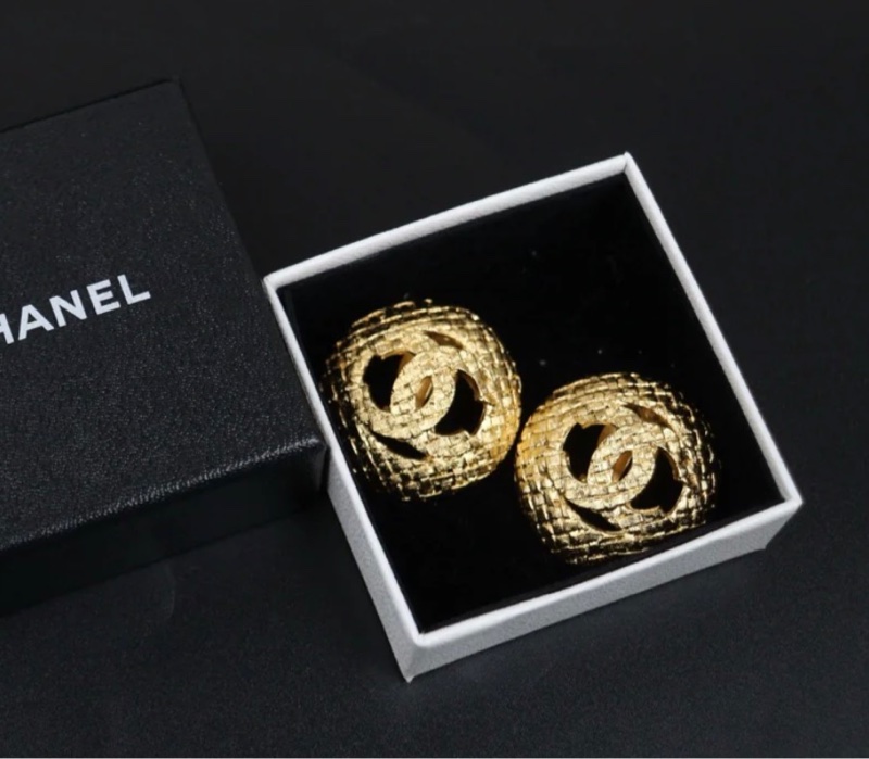 「JL精品代購」98新 Chanel 香奈兒 圓雙c 耳夾-0