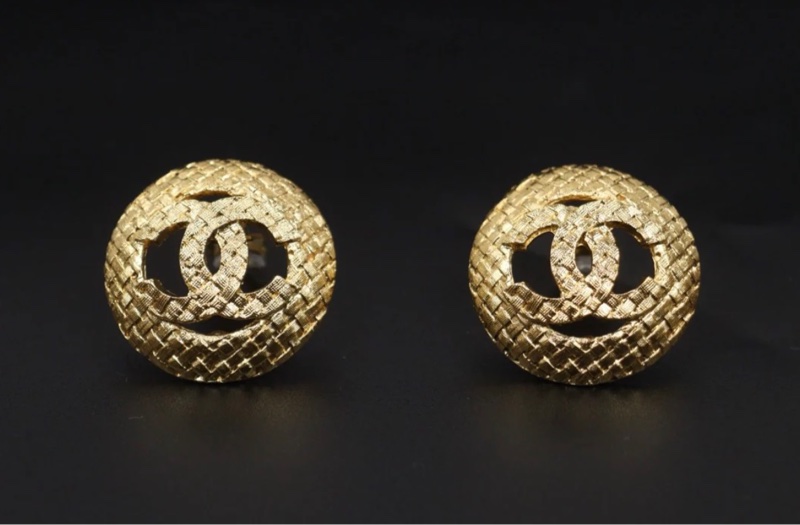 「JL精品代購」98新 Chanel 香奈兒 圓雙c 耳夾-1