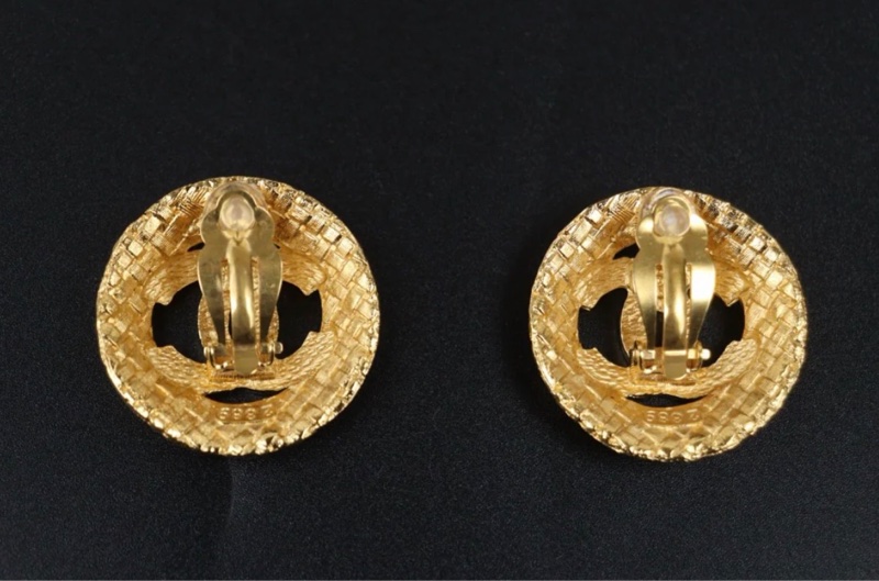 「JL精品代購」98新 Chanel 香奈兒 圓雙c 耳夾-7