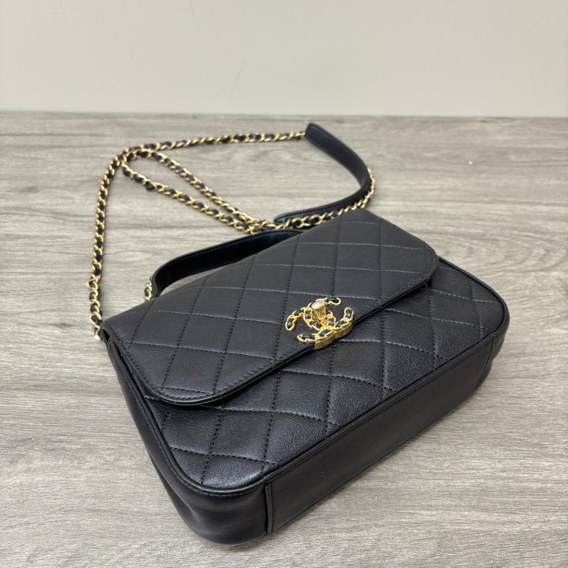 CHANEL 19bag系列黑金手提郵差包 23*16*6 98新配件塵袋保卡-1