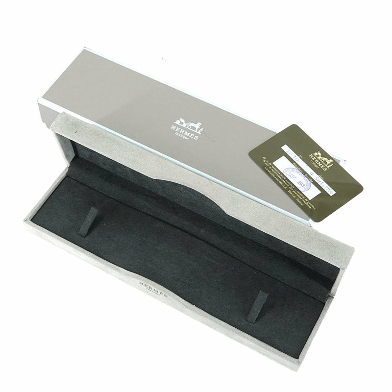 愛馬仕 Medor 女士金字塔金鉚釘腕錶，白色和棕色皮革錶帶，石英機芯-1