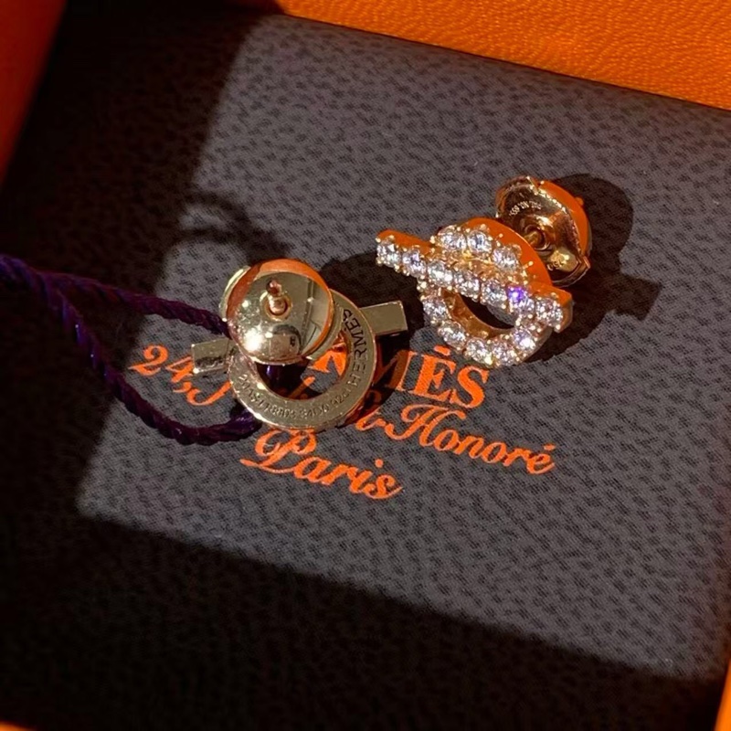 Hermes愛馬仕小Q玫瑰金滿鑽耳環，2024年購入-5