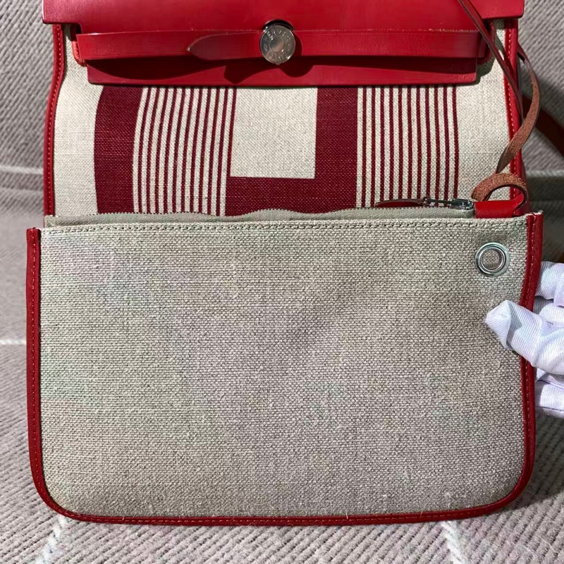 二手Hermes愛馬仕herbal31紅色條紋D刻，皮有輕微發黑磨損邊角有正常使用痕跡-15