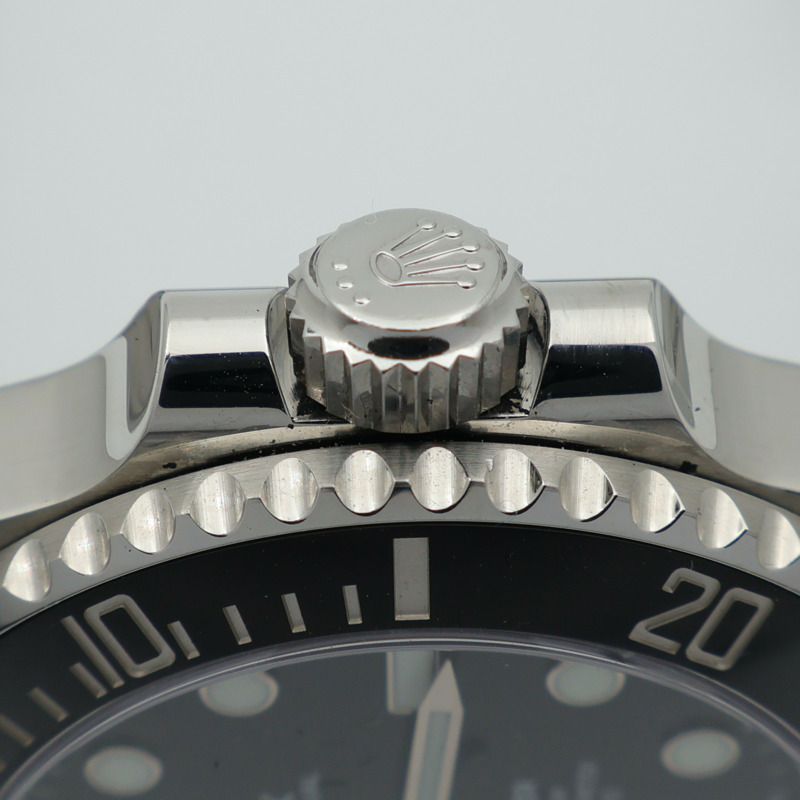 ROLEX Submariner 114060-8