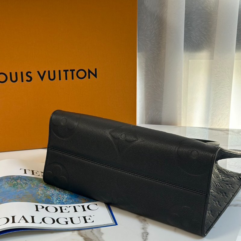 LOUIS VUITTON On the go - MM黑-5