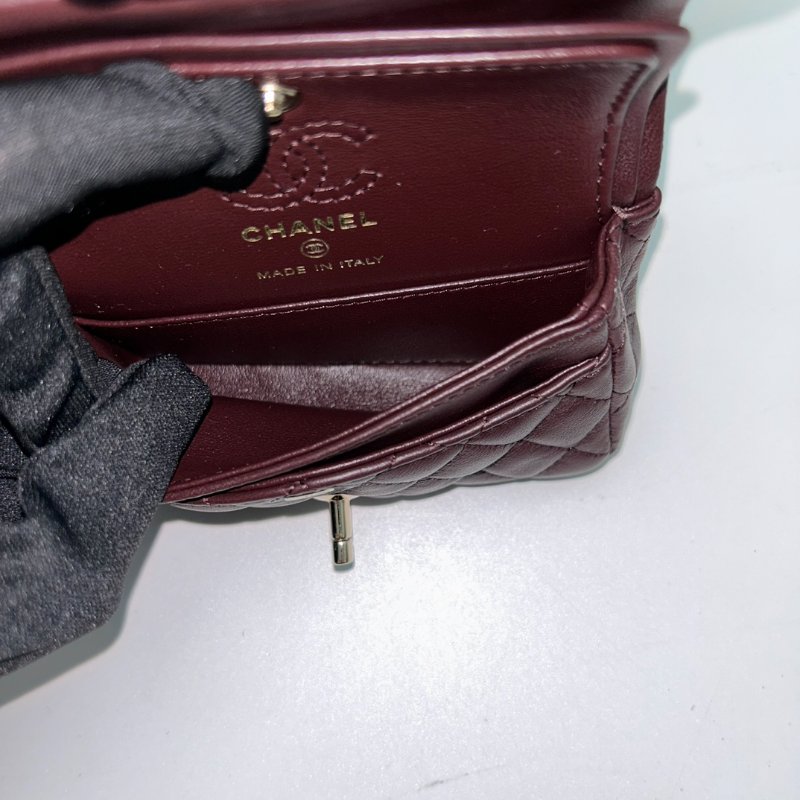 CHANEL 深棕色金扣25A珍珠算盤愛心掛飾零錢包 12*8*3 全新閒置配件盒子塵袋-5