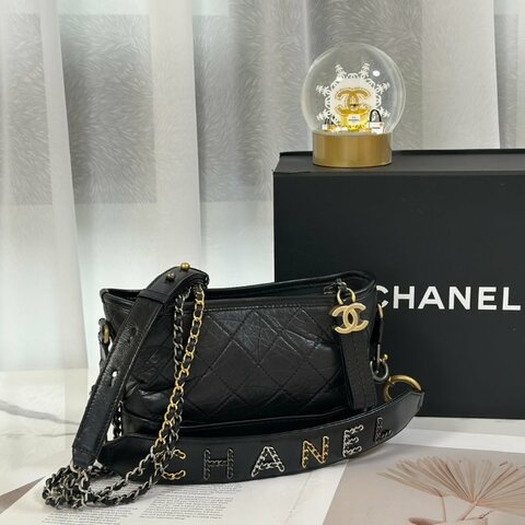 CHANEL 皮穿鍊字母提把雙鍊條流浪包 - 小號黑29開