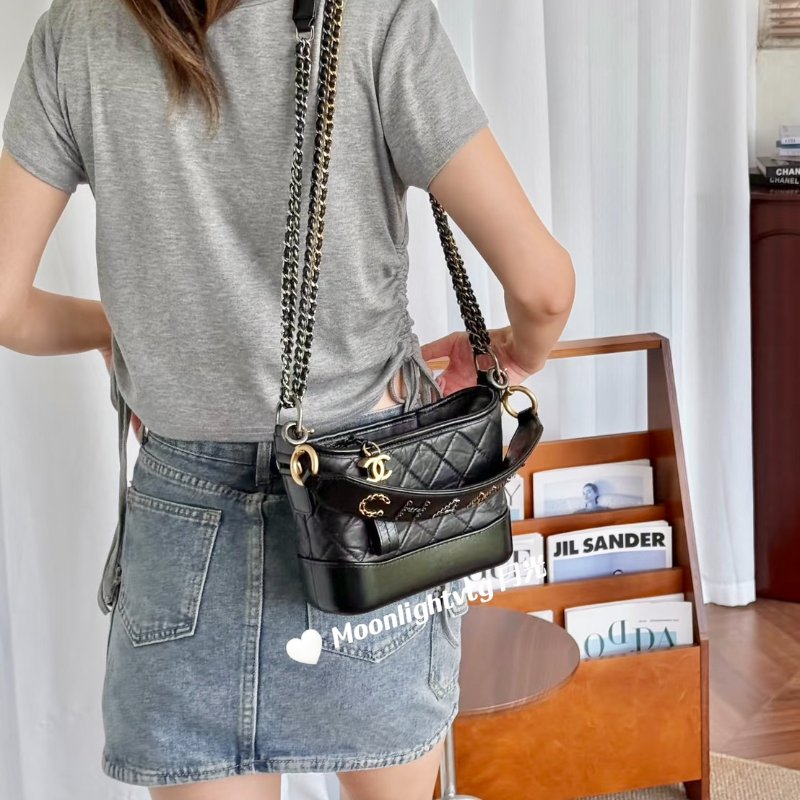 CHANEL 皮穿鍊字母提把雙鍊條流浪包 - 小號黑29開-11