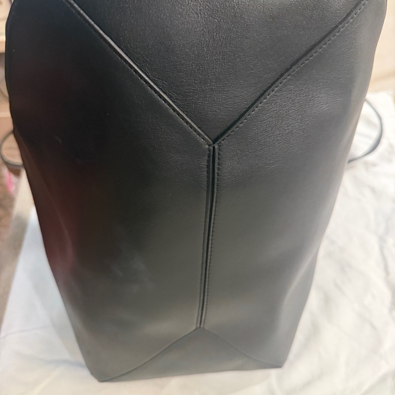 Loewe tote 大號-7