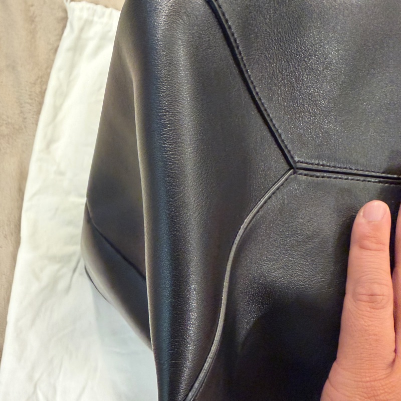 Loewe tote 大號-12