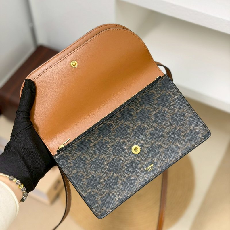 (全配、適合送禮🤍)🏷Celine 瑟琳．Triomphe 老花 woc-18