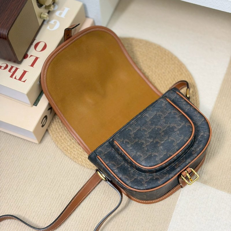 🏷Celine 瑟琳．Triomphe Folco 馬鞍包-15