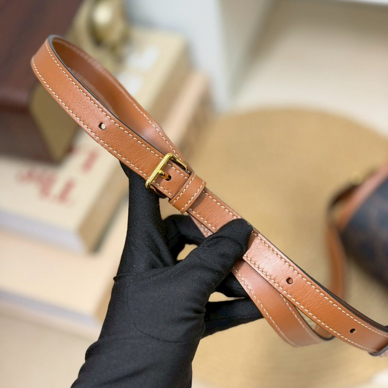 🏷Celine 瑟琳．Triomphe Folco 馬鞍包-19