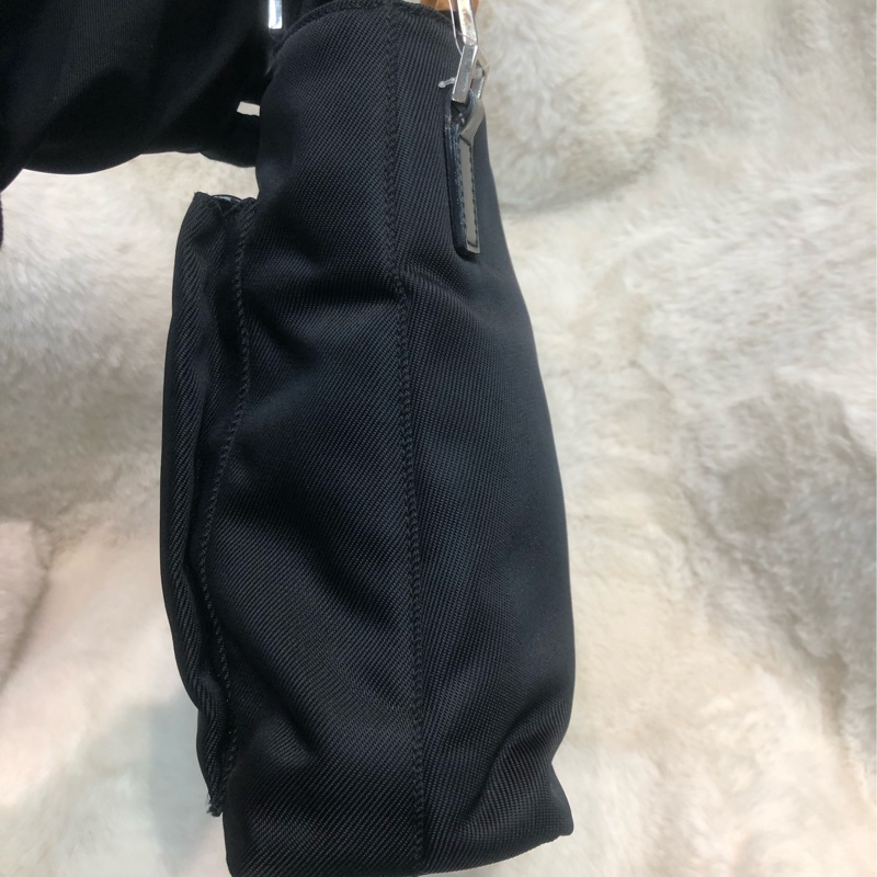 Gucci Bamboo黑色布手提袋 X437-3