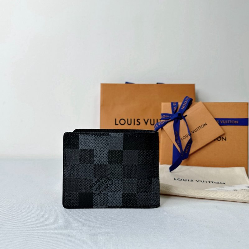 LV 全新Slender對開短夾-1