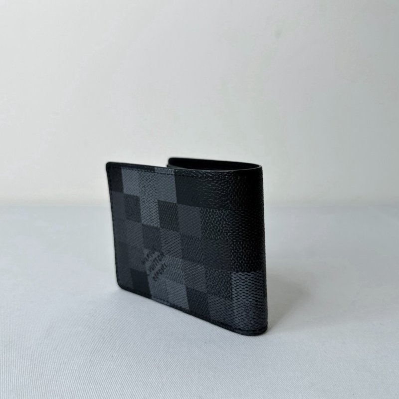 LV 全新Slender對開短夾-4