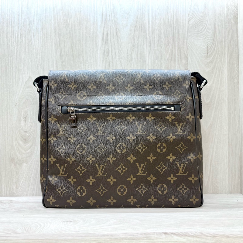 LV老花拚黑皮革 District MM側背包M40934-1