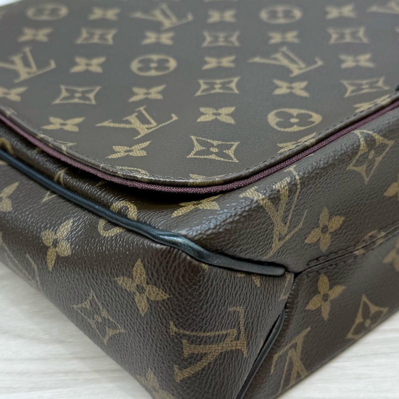 LV老花拚黑皮革 District MM側背包M40934-9