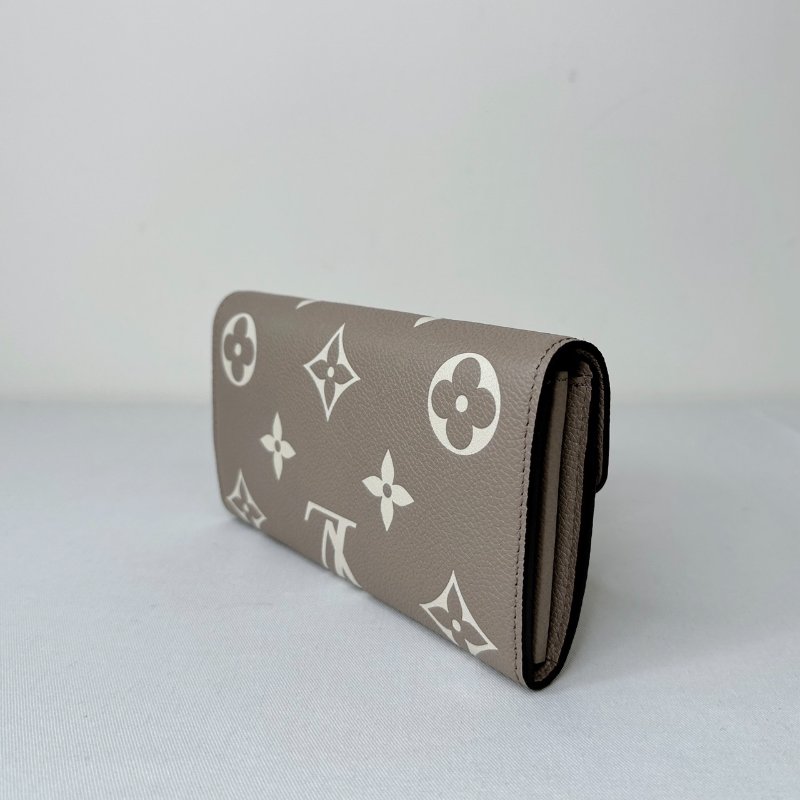 LV 全新Sarah斑鳩灰翻蓋長夾-4