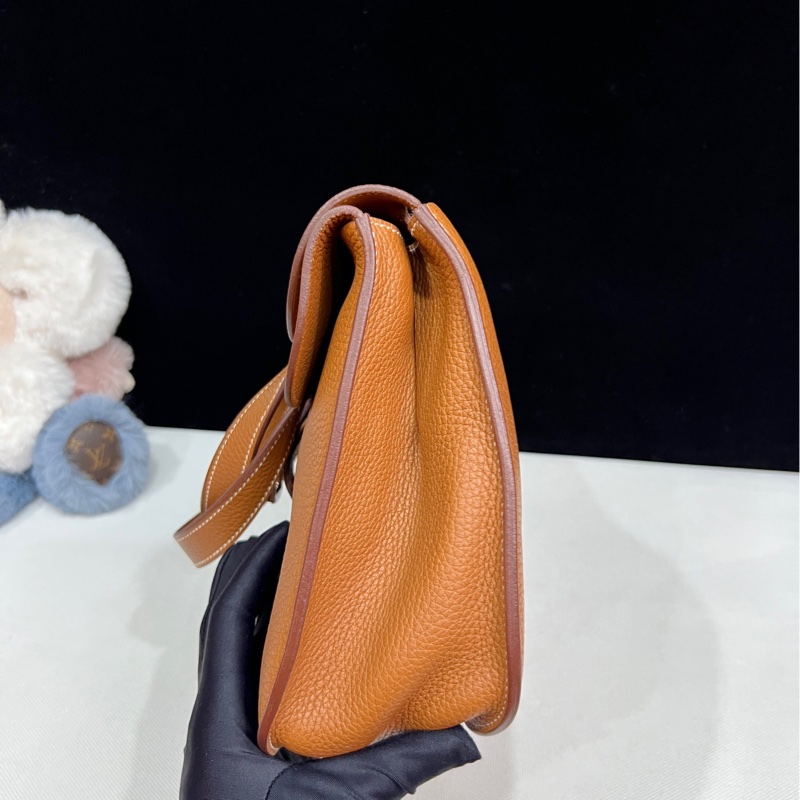 全配❤️ #愛馬仕 #halzan31 #金棕 #銀扣 #TC皮  容量日常沒問題 不用多作介紹的爆款-5