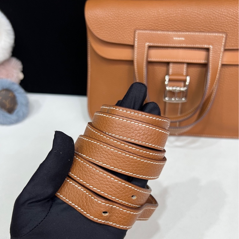 全配❤️ #愛馬仕 #halzan31 #金棕 #銀扣 #TC皮  容量日常沒問題 不用多作介紹的爆款-11