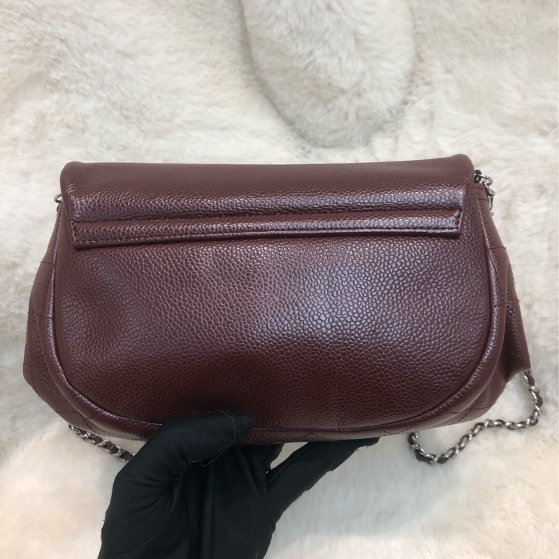 Chanel 酒紅色荔枝牛皮斜孭袋 XC018-1