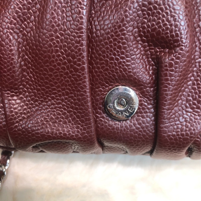 Chanel 酒紅色荔枝牛皮斜孭袋 XC018-10