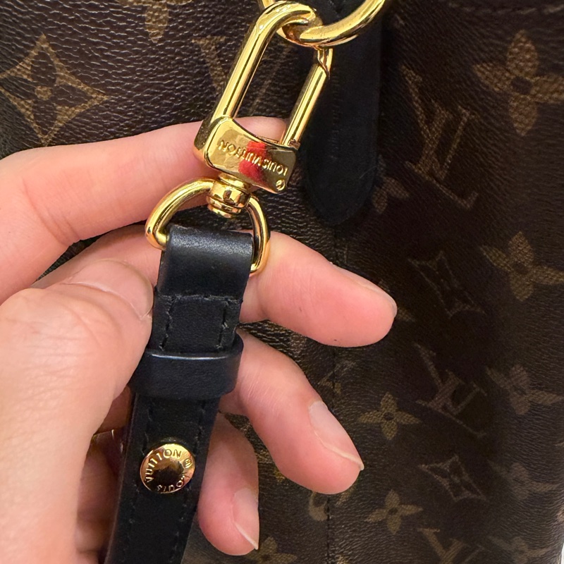 LV LOUIS VUITTON NéoNoé MM肩背水桶包 M44020-9