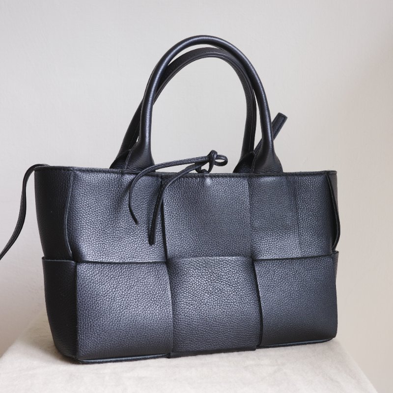 BOTTEGA VENETA Mini Arco 黑荔枝牛皮 tote 編織包 子母包 肩帶可拆-0