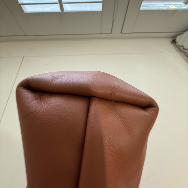 99新LONGCHAMP LE PLIAGE XTRA系列牛皮斜背包(迷你/白蘭地)-10