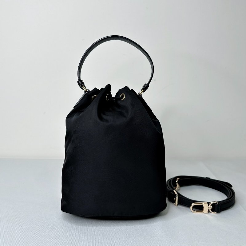 PRADA Duet尼龍小水桶包-1