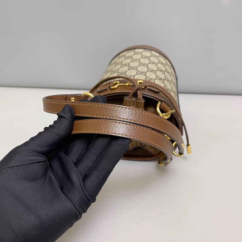 Gucci古馳 馬銜扣1955系列老花焦糖水桶包-6