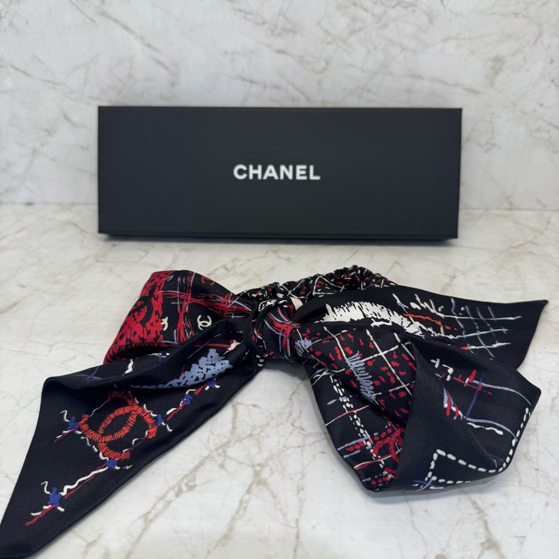 CHANE黑紅字母髮飾-0