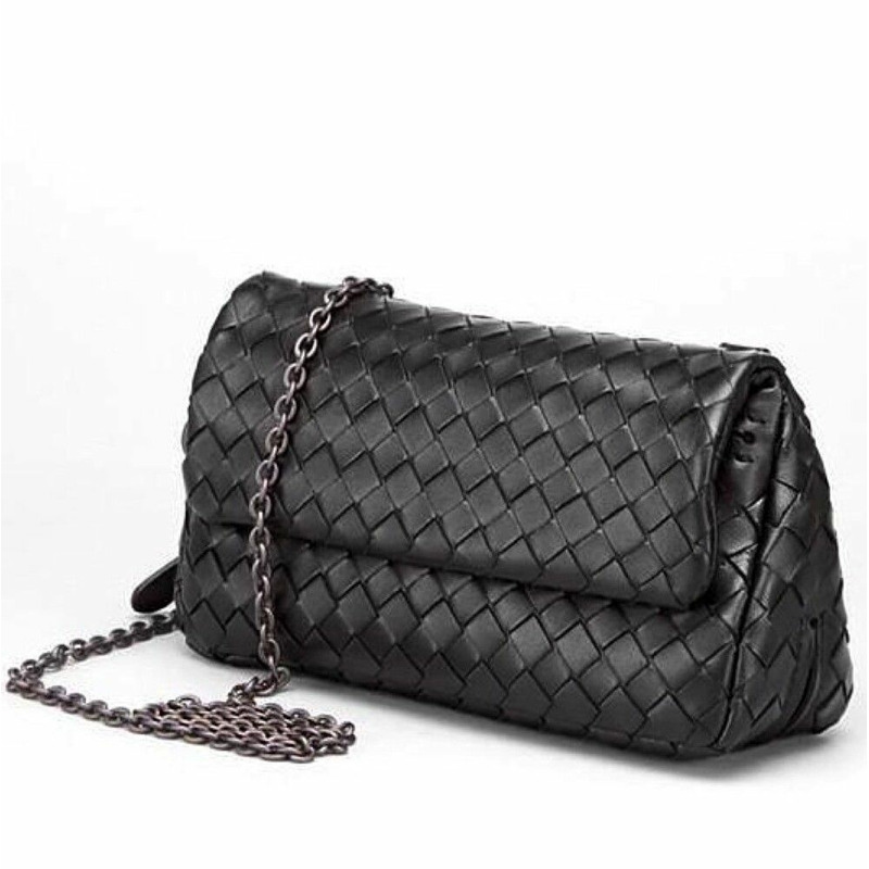 BOTTEGA VENETA Bottega Veneta 迷你斜背包 310774 黑色-0