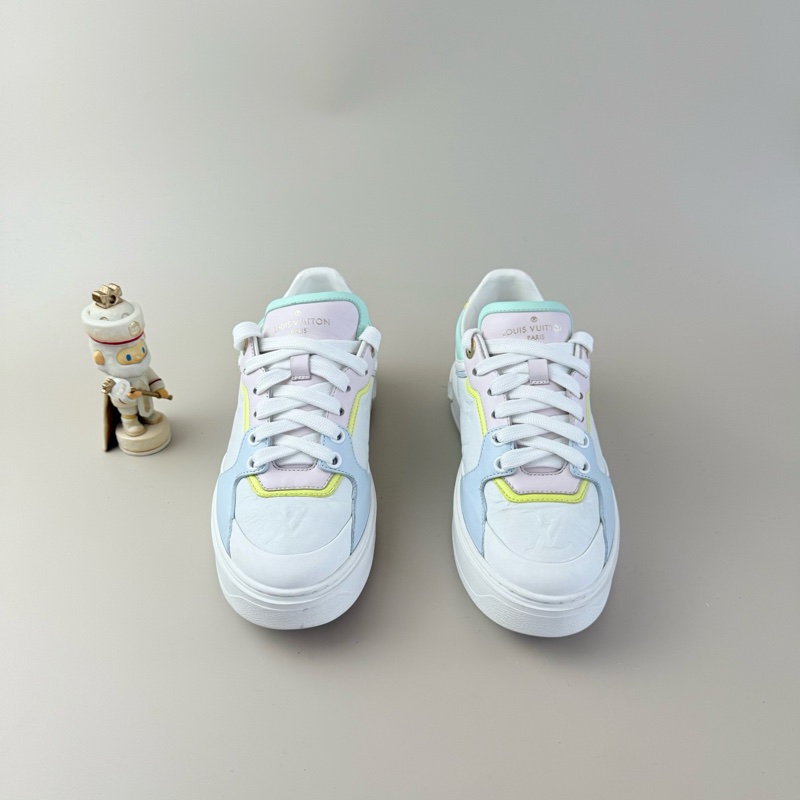 LV/路易威登 Time Out藍粉浮雕老花休閒鞋 36碼 98新 品相不錯-1