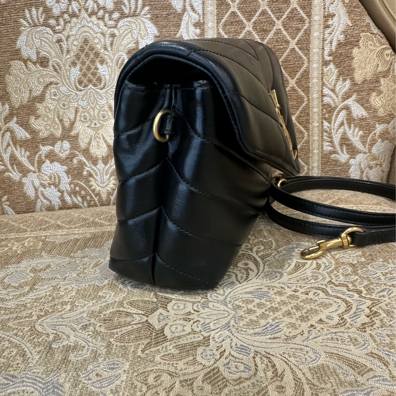 YSL 黑牛皮霧金釦LouLouToy斜背包-3
