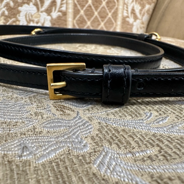 YSL 黑牛皮霧金釦LouLouToy斜背包-12