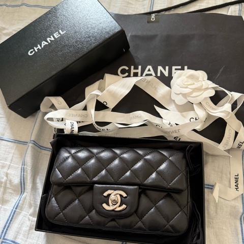 CHANEL MINI CF