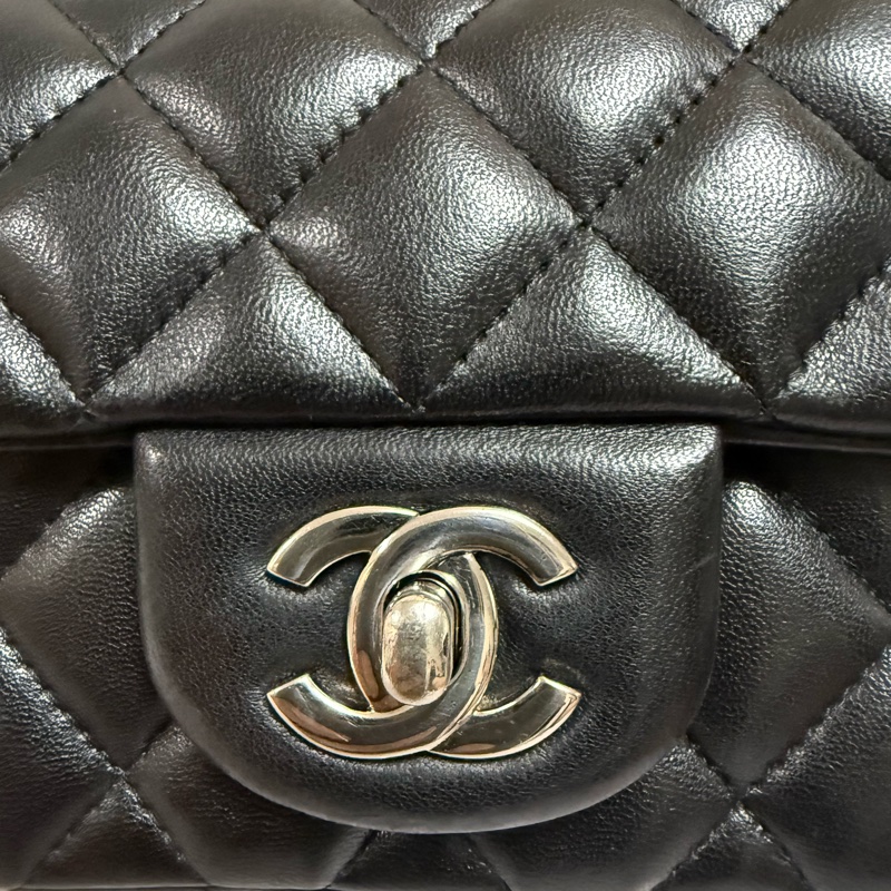 CHANEL MINI CF-5
