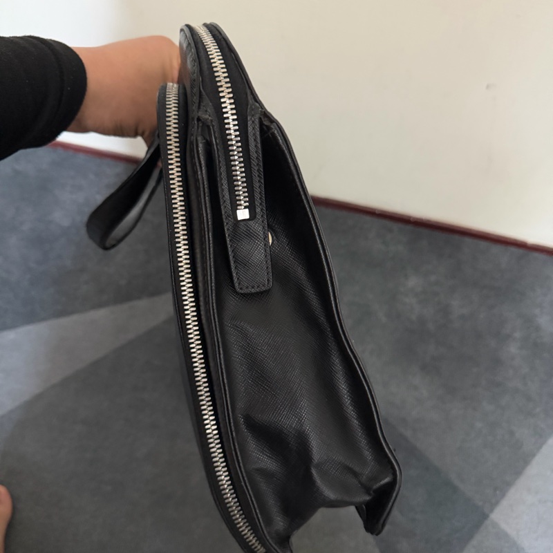 Prada 黑色防刮牛皮公事包-3