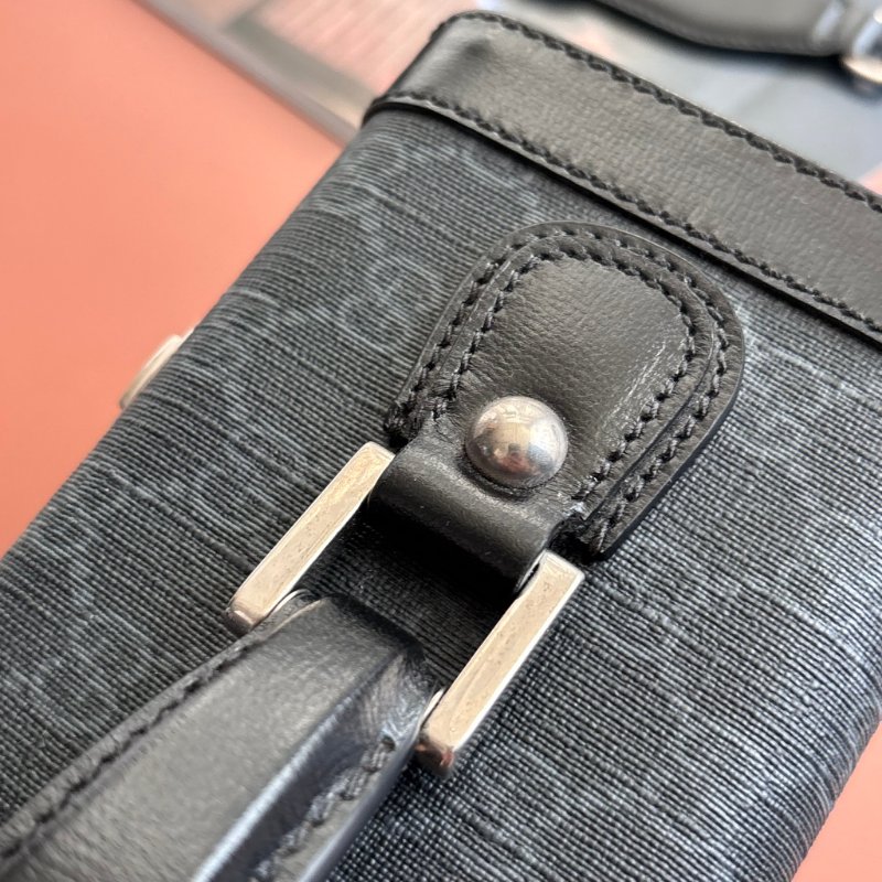 ::GUCCI:: Black GG Supreme canvas 黑緹花手提斜背箱型包 化妝箱包-18