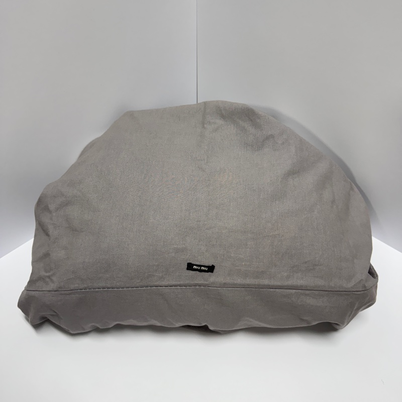 【超級新🎁】 Miu Miu 超嫩Q羊皮 元寶包 肩背+斜背包 （專櫃13.6萬！）-19