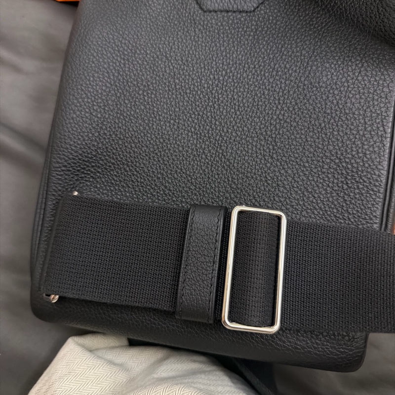 Hermes 愛馬仕Hac a Dos PM肩背包 黑銀閉眼入配色-11