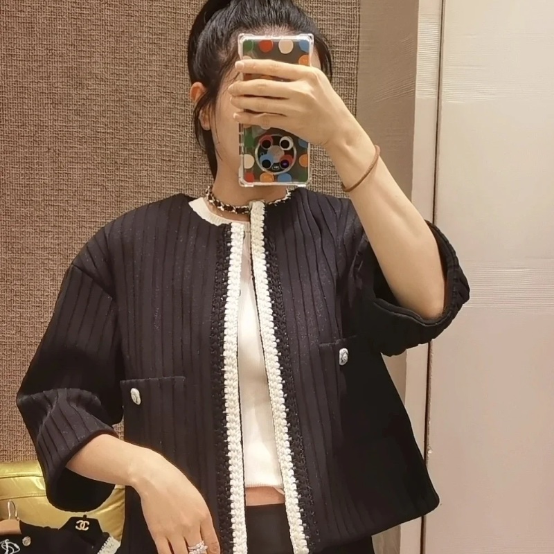 CHANEL top-1