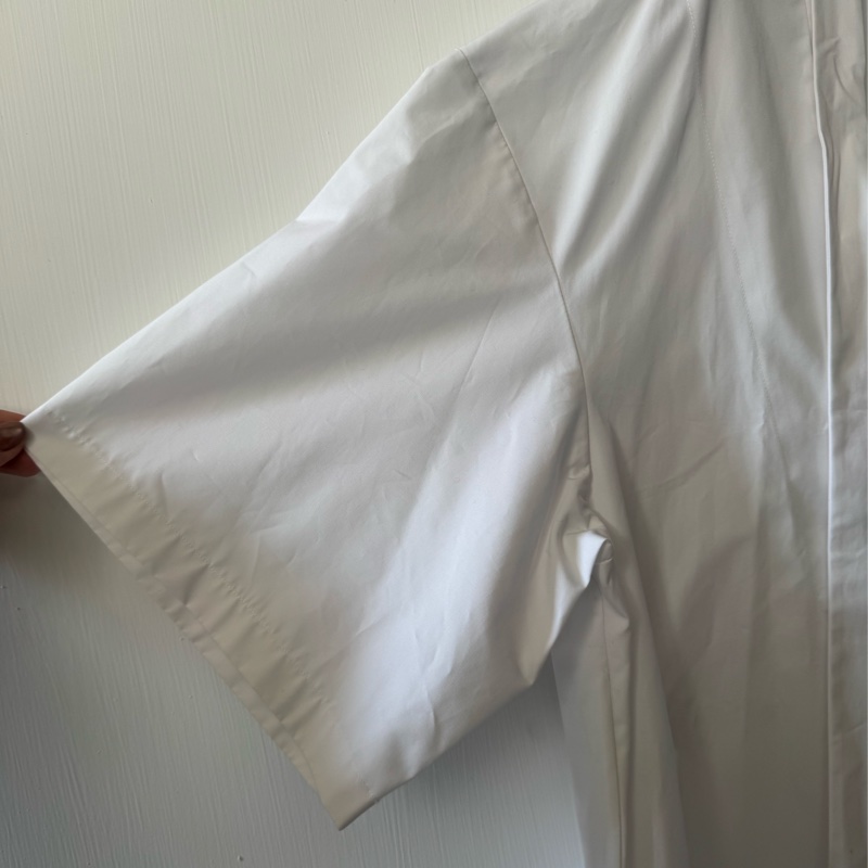 Gucci馬銜釦造型短袖長上衣40號-1