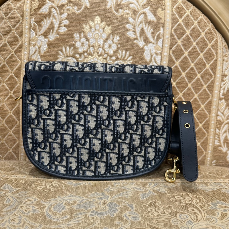 Dior 藍緹花布金釦下蓋斜背中碼Bobby包M9319UTZQ-1