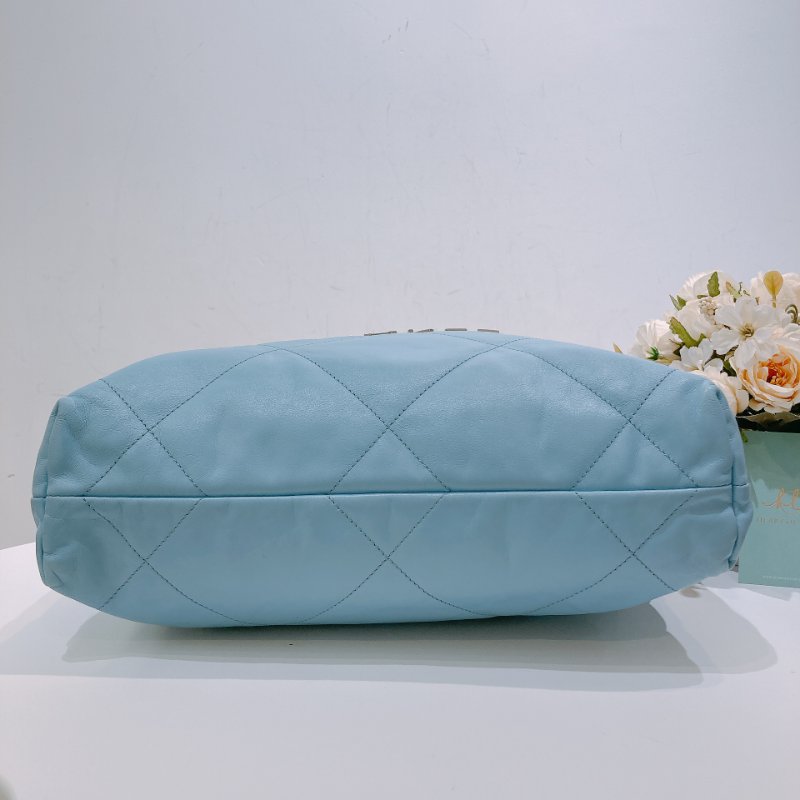 TW4602 Chanel 香奈兒 托特包 小號 垃圾袋 糖果藍 22 Small Handbag Sky Blue x PHW Shiny Calfskin-4
