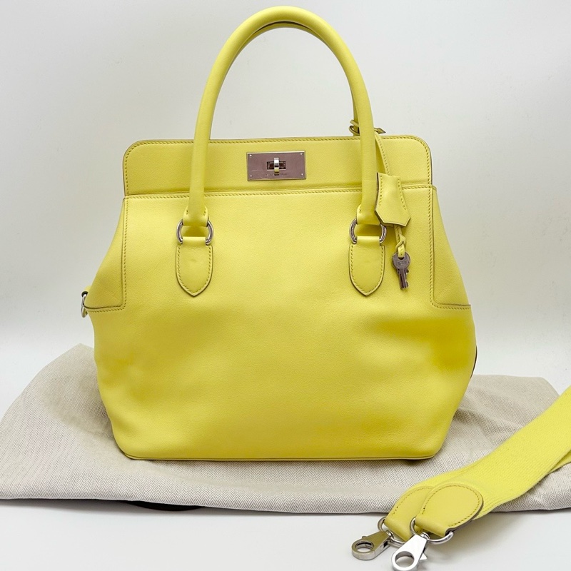 HERMES Too1box小雞黃銀扣牛奶盒子26手提肩背斜背包26*29*18 98新配件塵袋鑰匙-0